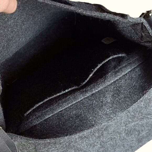 Crate&Barrel Charcoal Gray Felt Large Messenger Crossbody Bag - Picture 9 of 16
